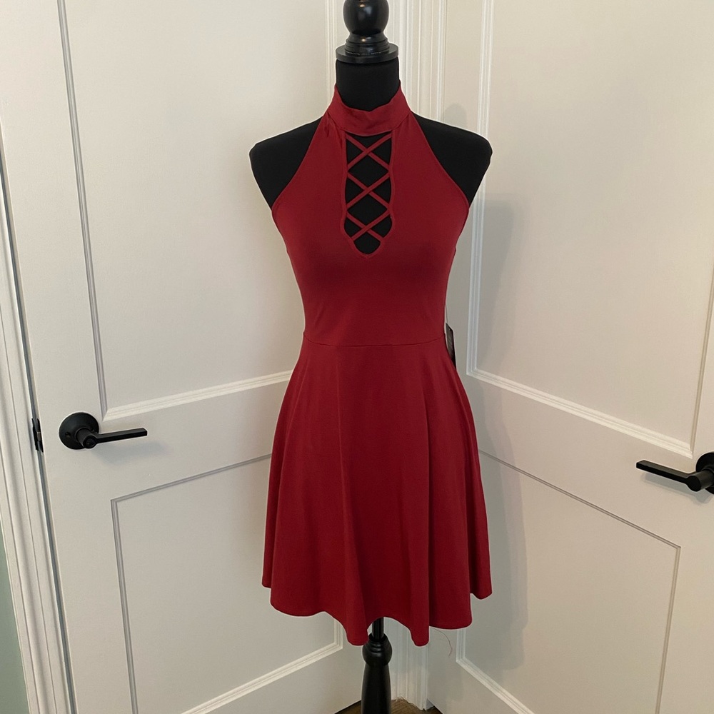 Express, Crimson Skater Dress, NWT, size Small